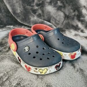 CROCS Navy Clog with Red Strap and Multicolor Mickey Accent Band Childs 9